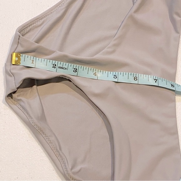 SKIMS Swim Bandeau Bikini Set Chrome - Picture 6 of 11